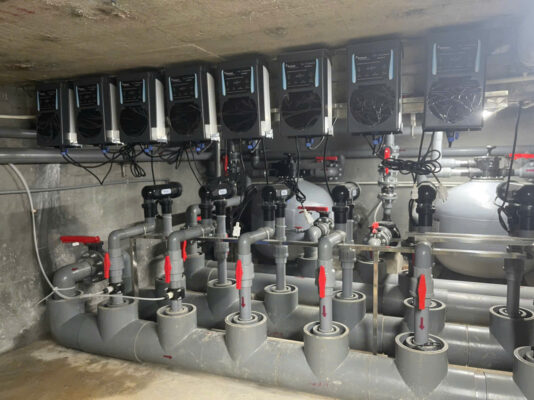 cong-nghe-xu-ly-nuoc-be-boi-bang-dien-phan-muoi